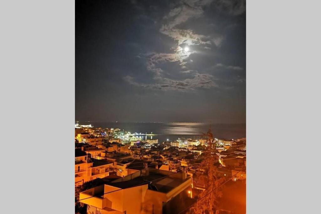 Kalli'S Apartment Kavala Esterno foto